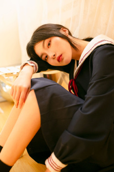 调教拨开两唇打花蒂戒尺